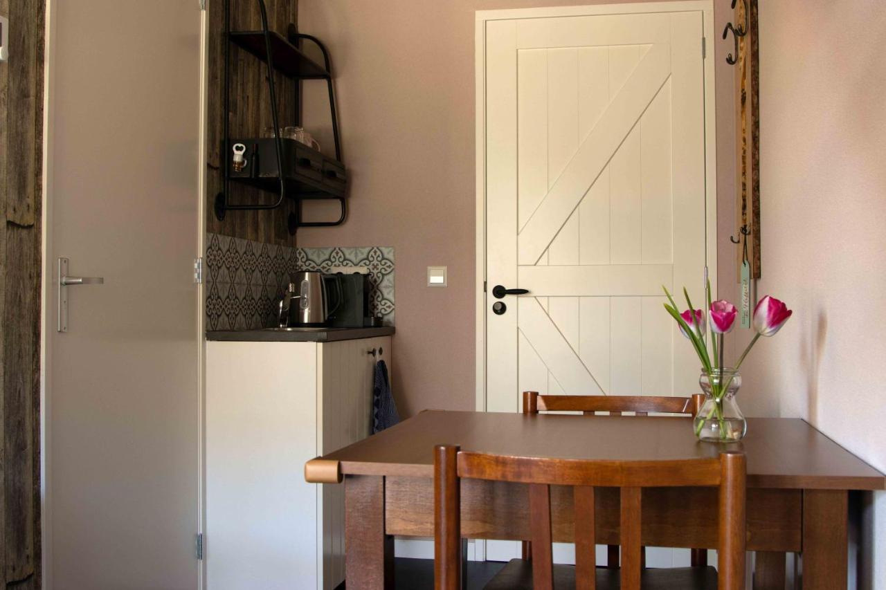 B&B De Hoffstal Sassenheim Bagian luar foto