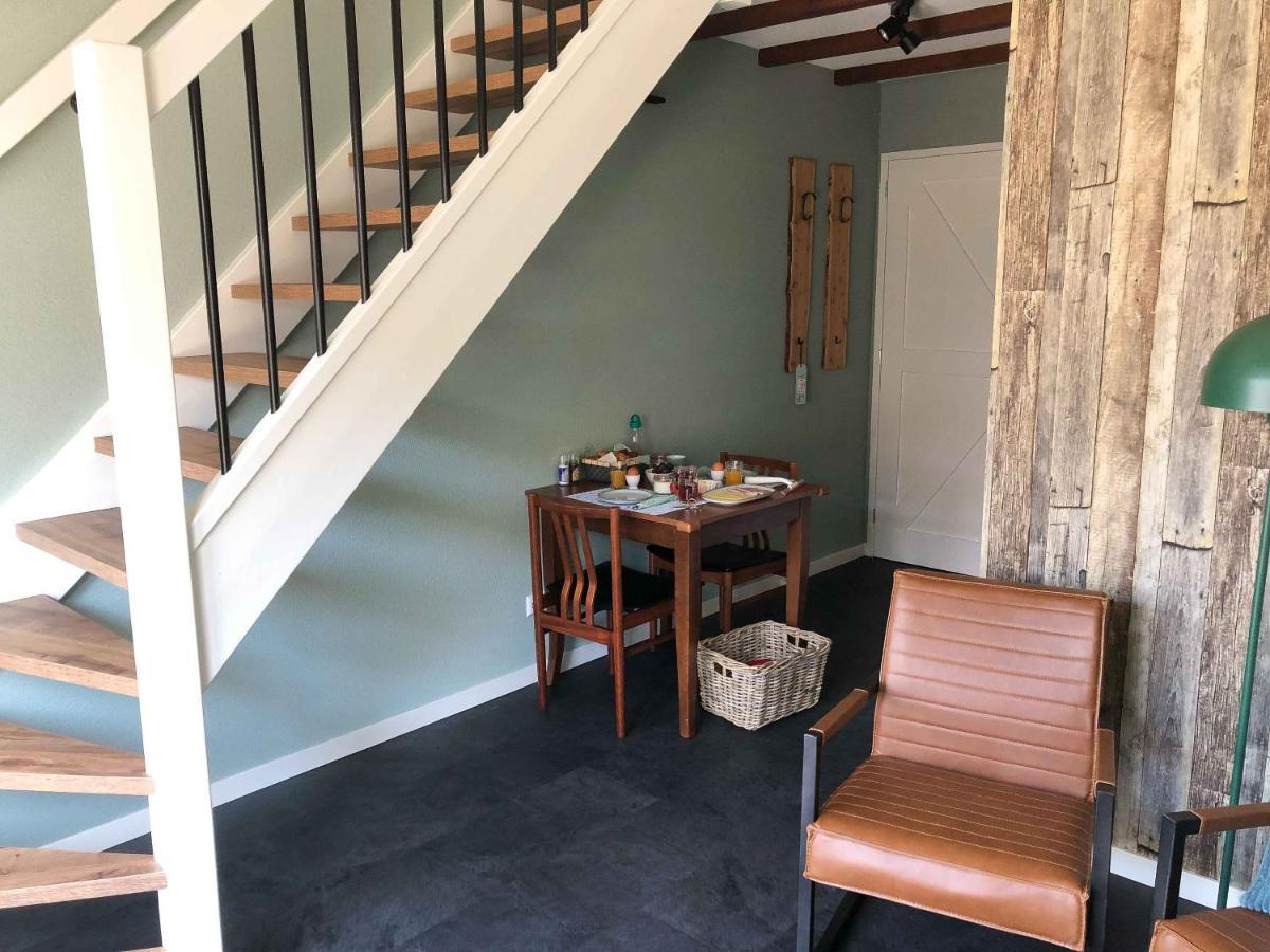 B&B De Hoffstal Sassenheim Bagian luar foto